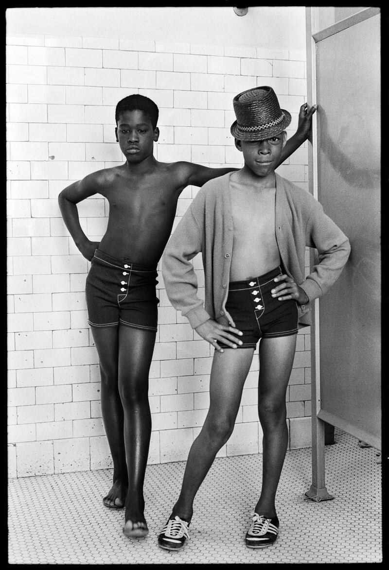 galleries/2014/09/10/beyond-fashion-models-mischief-and-the-amazing-eye-of-gosta-peterson/140908-peterson1_v3zueb