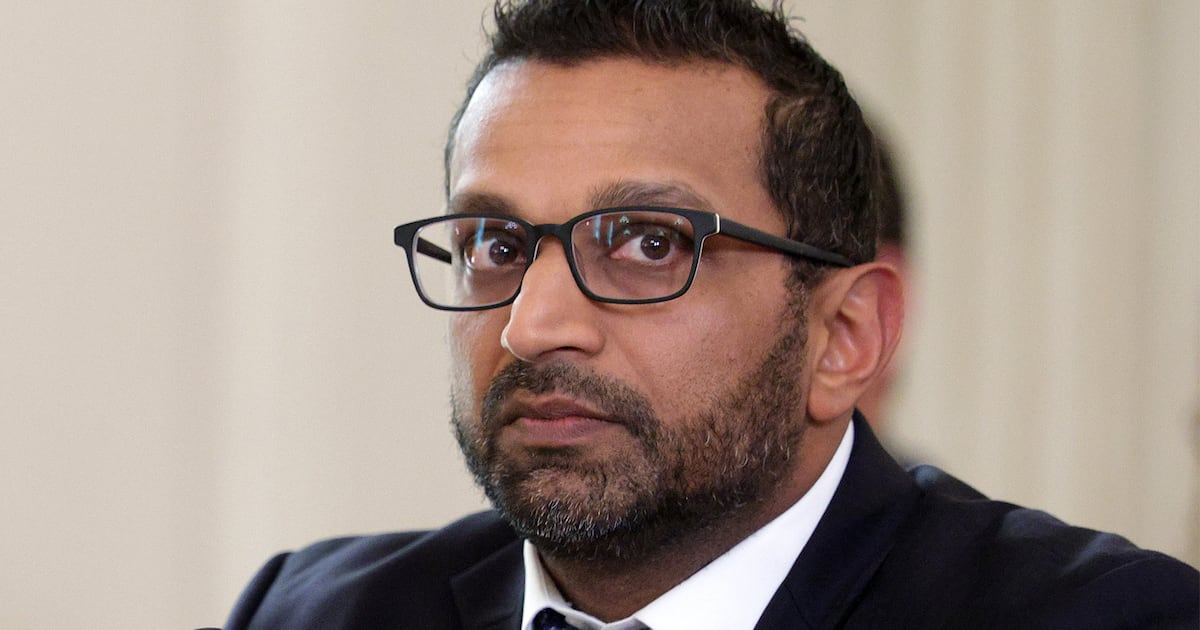 Keystone Kash nach FBI-Jet-Date brutal auf Fakten überprüft