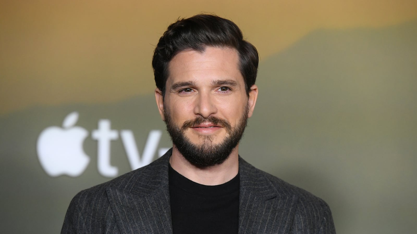 A photo of Kit Harrington