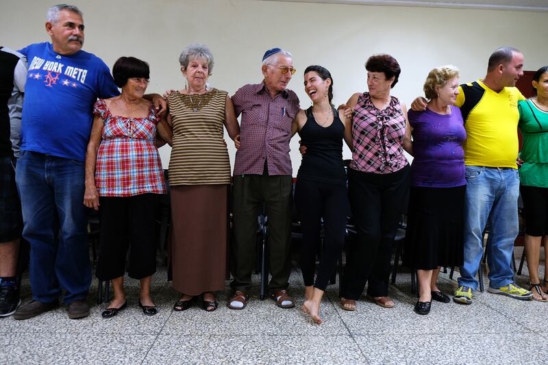 galleries/2015/10/18/old-jerusalem-in-new-havana/151015-cuba-jewish6_xdmh67