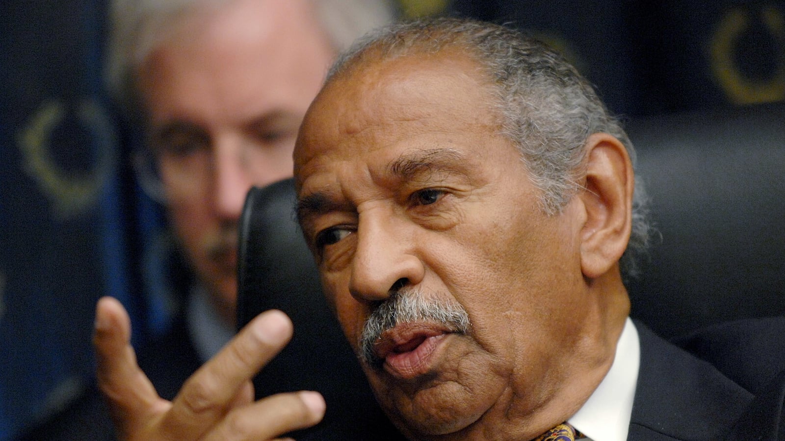 171121-conyers-cheat_sgbh93