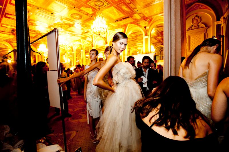 galleries/2011/09/14/marchesa-spring-summer-2012-new-york-fashion-week-backstage-photos/marchesa-kevin-tachman-16_mqexa3