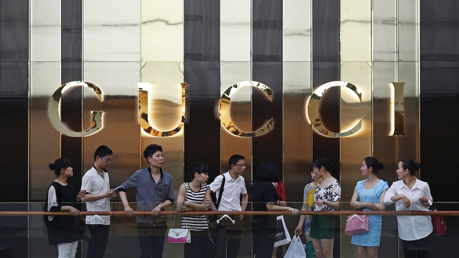 articles/2016/04/25/has-luxury-fashion-priced-itself-into-extinction/160424-gross-luxury-death-tease_s1kbib