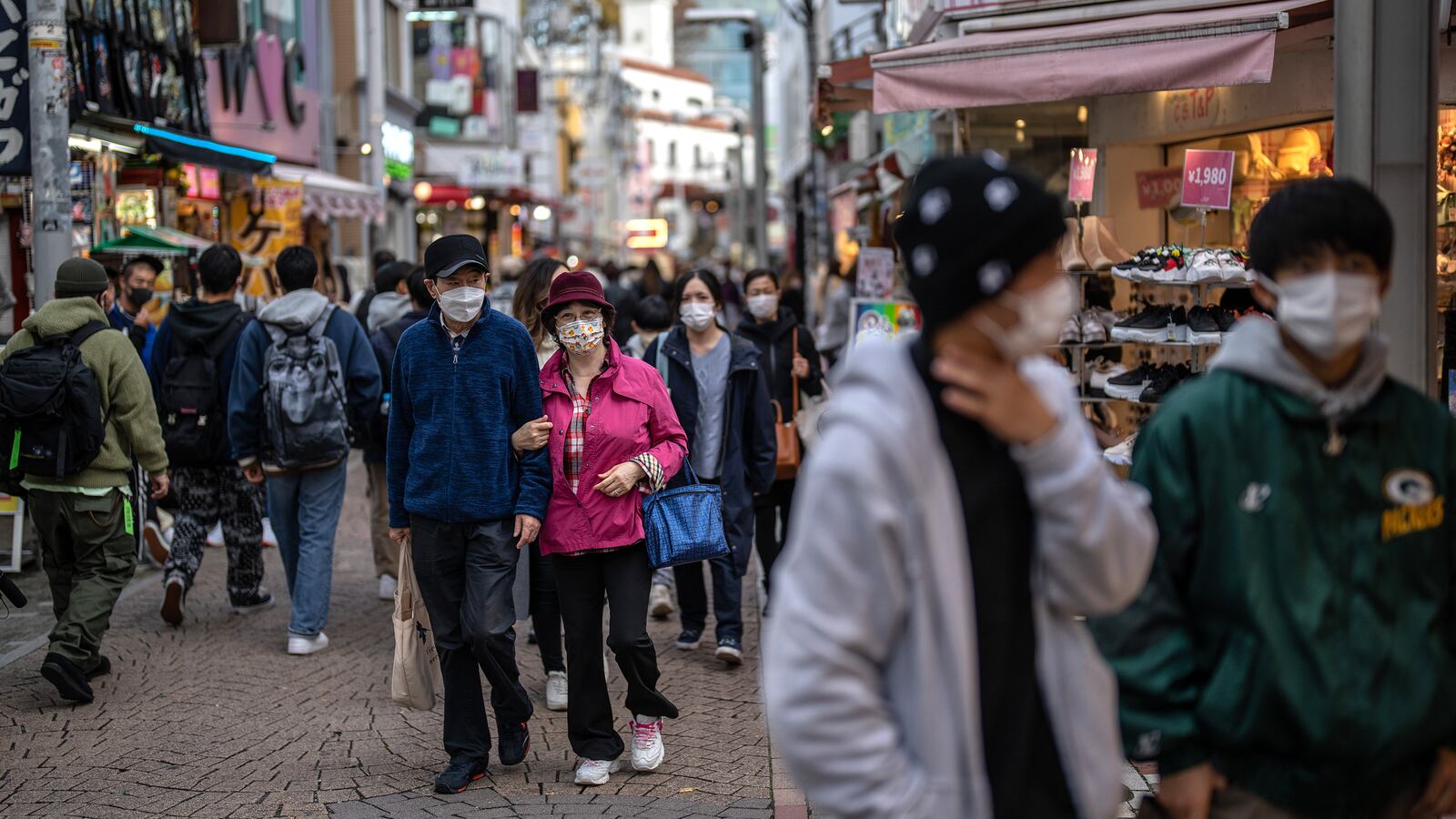 211213-japan-covid19-tease-01_gs65ep