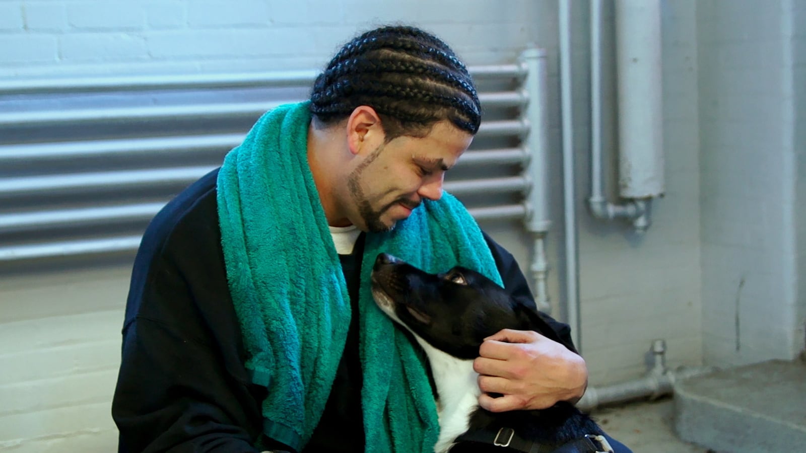 articles/2015/02/18/how-a-dog-saved-my-life-candido-santiago-s-journey-to-prison-and-back/150217-santiago-jail-dog-tease_xrvmuc