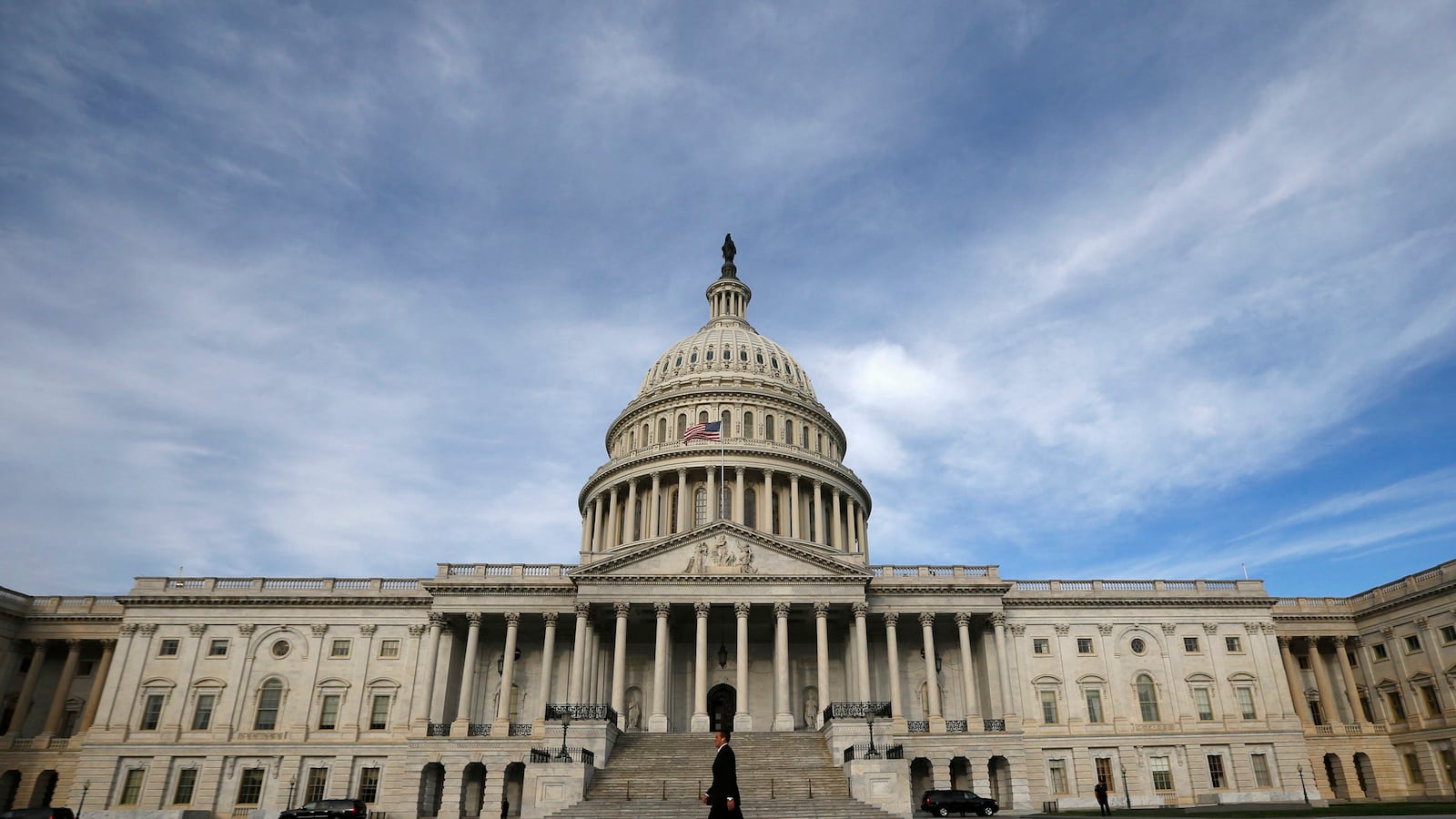 articles/2013/10/12/republicans-with-a-death-wish-are-holding-u-s-to-ransom/131011-avlon-congress-tease_m1bdiq