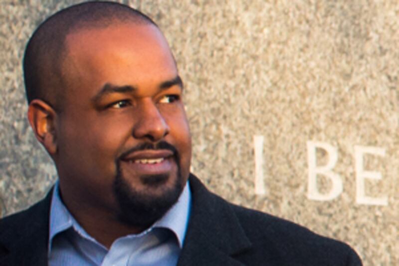 articles/2013/09/10/hero-summit-2013-presenters/hero-2013-bios-joshua-dubois_hs85hy