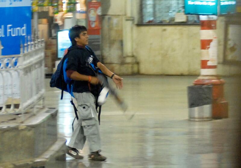 galleries/2009/11/23/mumbai-one-year-later/mumbai-16_safikr