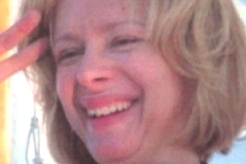 articles/2012/12/16/details-emerge-of-adam-lanza-s-life-at-school-and-home/lanza-family-pelisek-secondary_dmlvkx