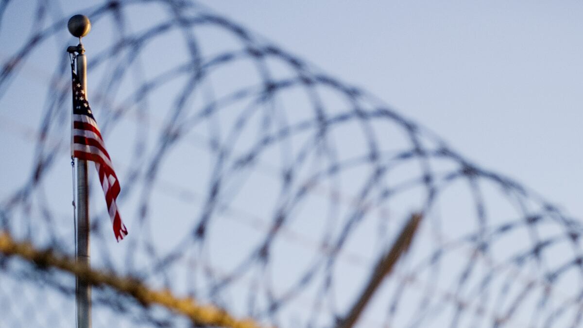 cheats/2012/02/14/could-states-start-selling-off-prisons/state-prisons-bought-by-private-companies-cheat_i2upzu