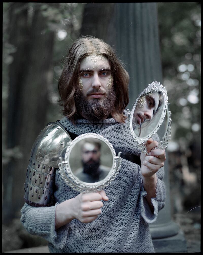 galleries/2015/02/03/gorgeous-dark-russian-fairy-tales-photos/150203-russian-fairy-tale-02_ndozvp