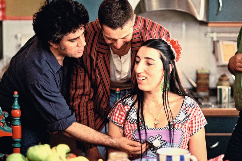 galleries/2011/11/18/pedro-almodovar-archives-book-penelope-cruz-antonio-banderas-photos/rossy-de-palma-rehearsal-almodovar-book_euyfoh