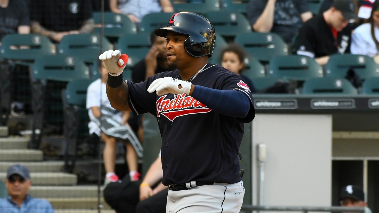 cheats/2016/06/01/mlb-player-suspended-162-games-for-peds/160601-byrd-suspension-cheat_gumnza