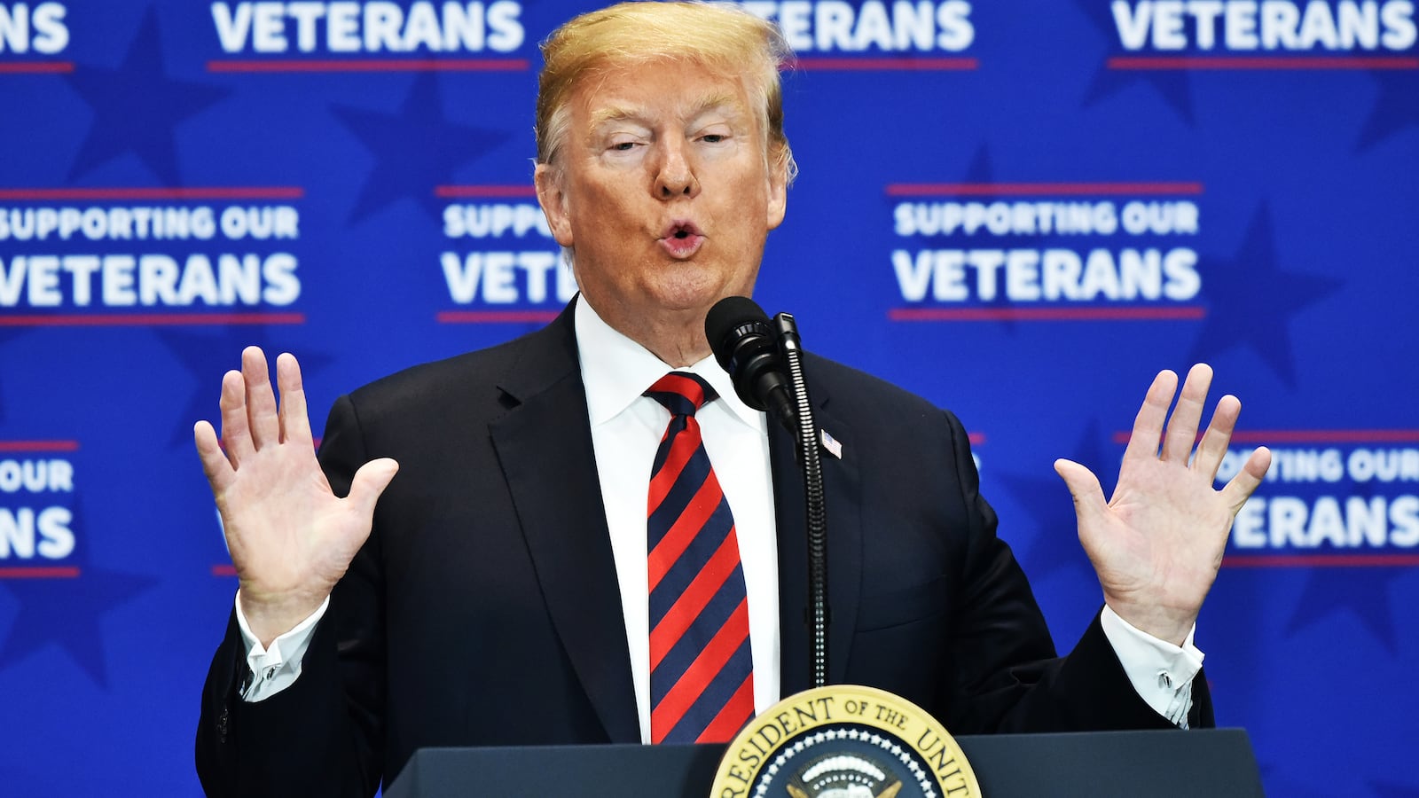 200228-Nelson-Black-Veterans-Trump-tease_uqguqn