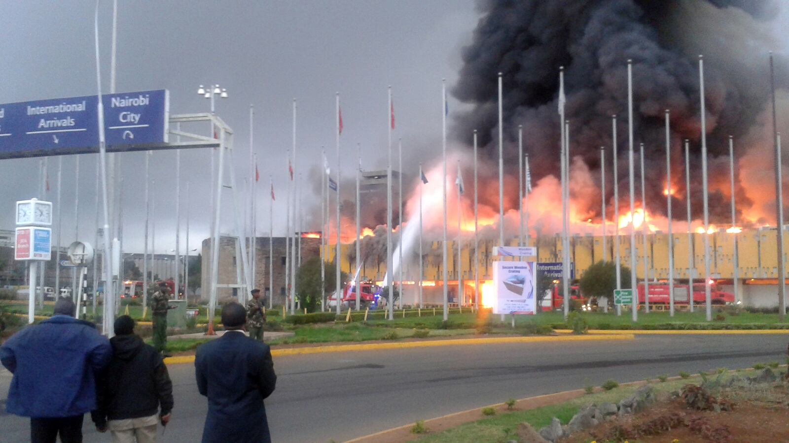 cheats/2013/08/07/huge-fire-closes-nairobi-airport/130807-kenya-cheat_eqrv4h