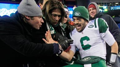 articles/2011/01/22/the-jets-rex-ryan-mark-sanchez-and-their-freak-show-season/barra-jets_154678_y0dg14