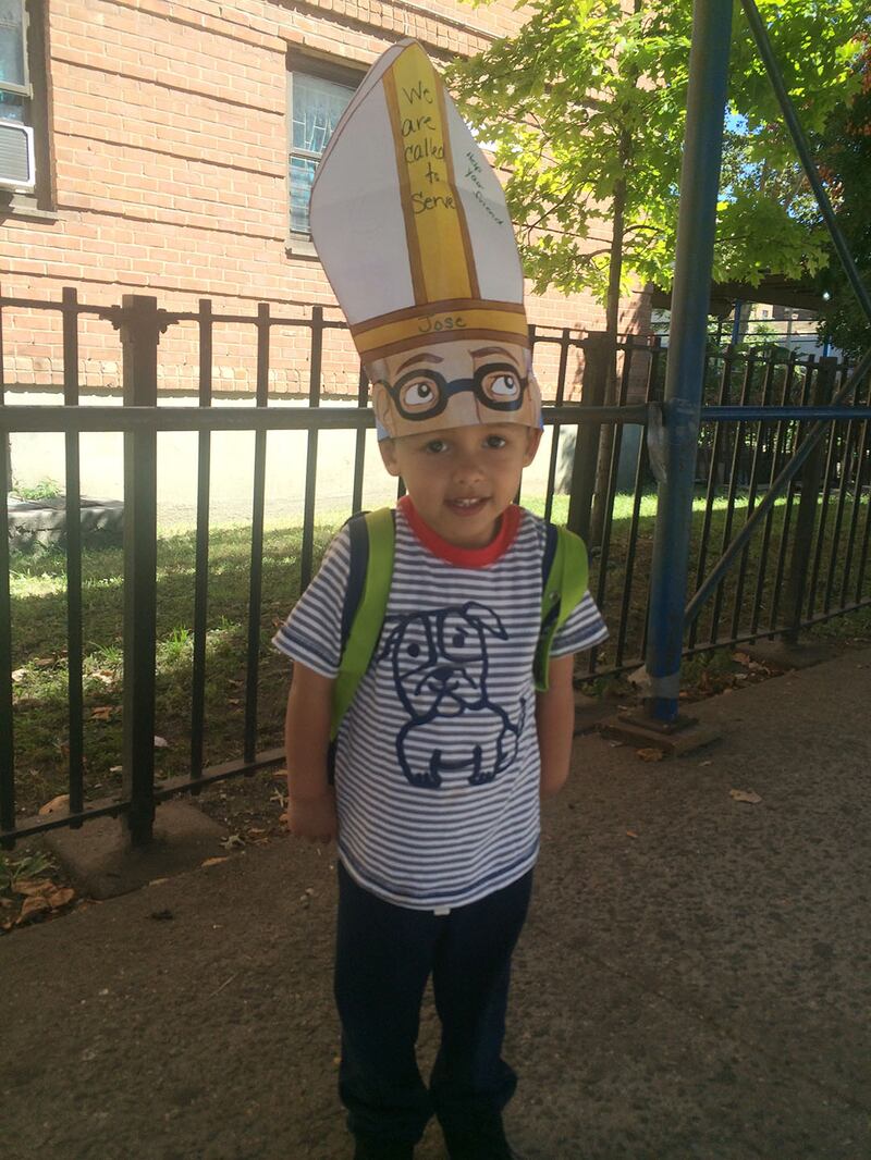 articles/2015/09/25/will-the-pope-answer-this-east-harlem-church-s-prayers/150924-daly-church4-embed_e88imm