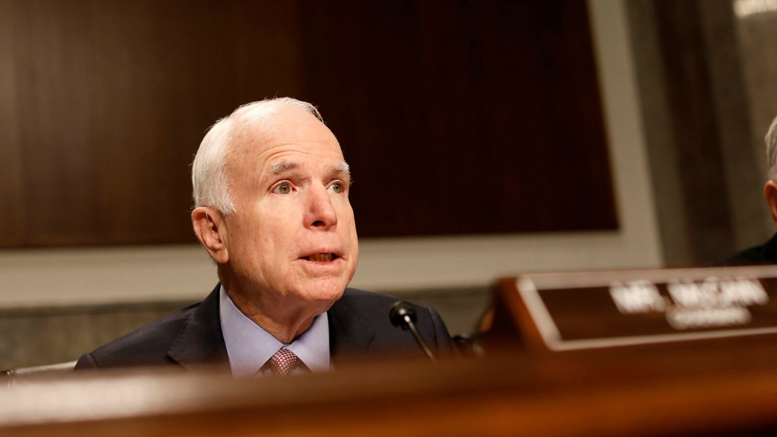 180416-mccain-cheat_mmg0ke