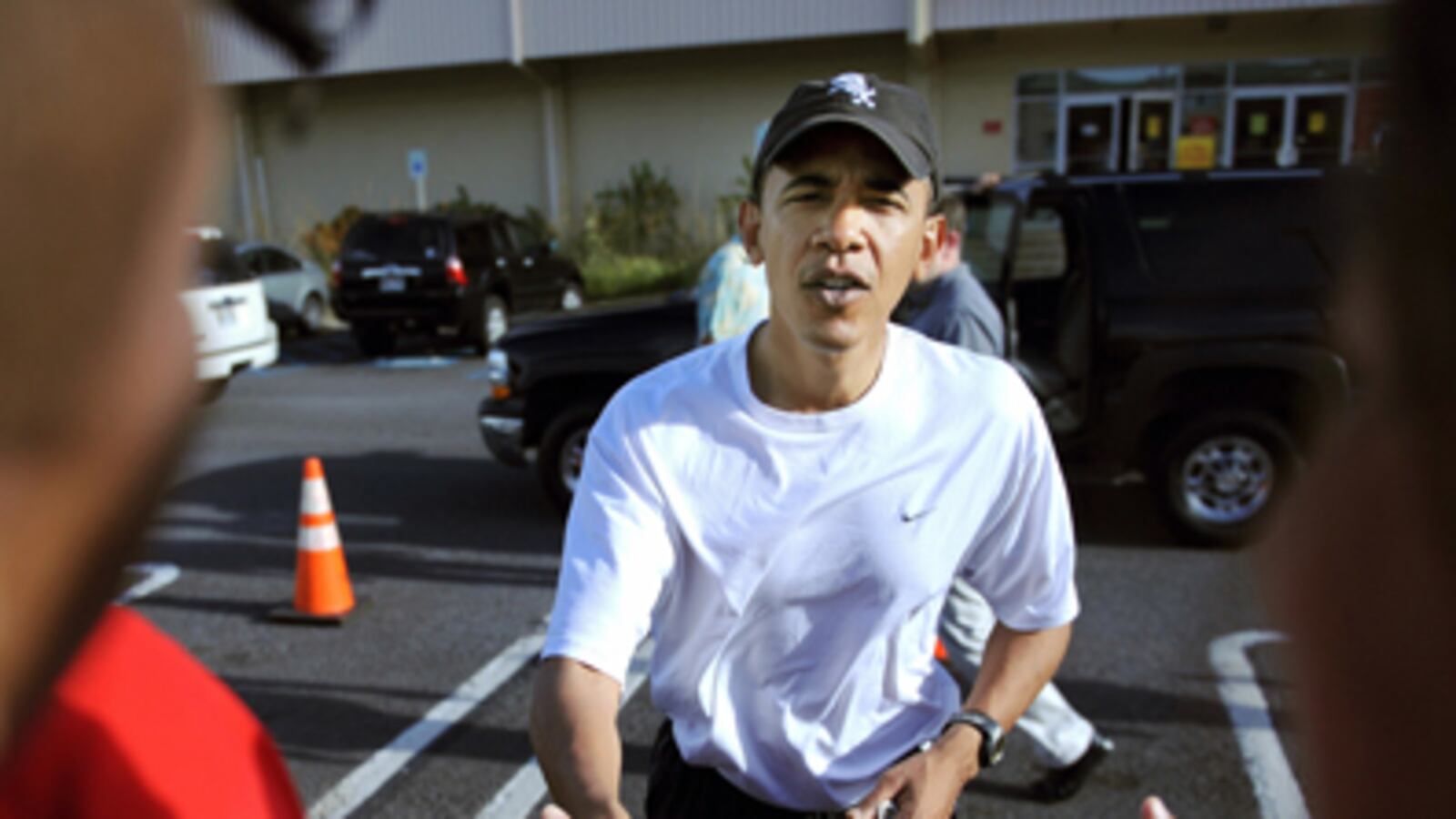 cheats/2008/12/29/obama-readies-tax-cut/obama_y1nc1j