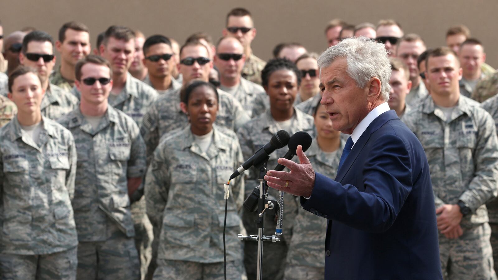 cheats/2014/02/24/hagel-trims-army-to-pre-ww-ii-size/140224-hagel-cheat_dksobp