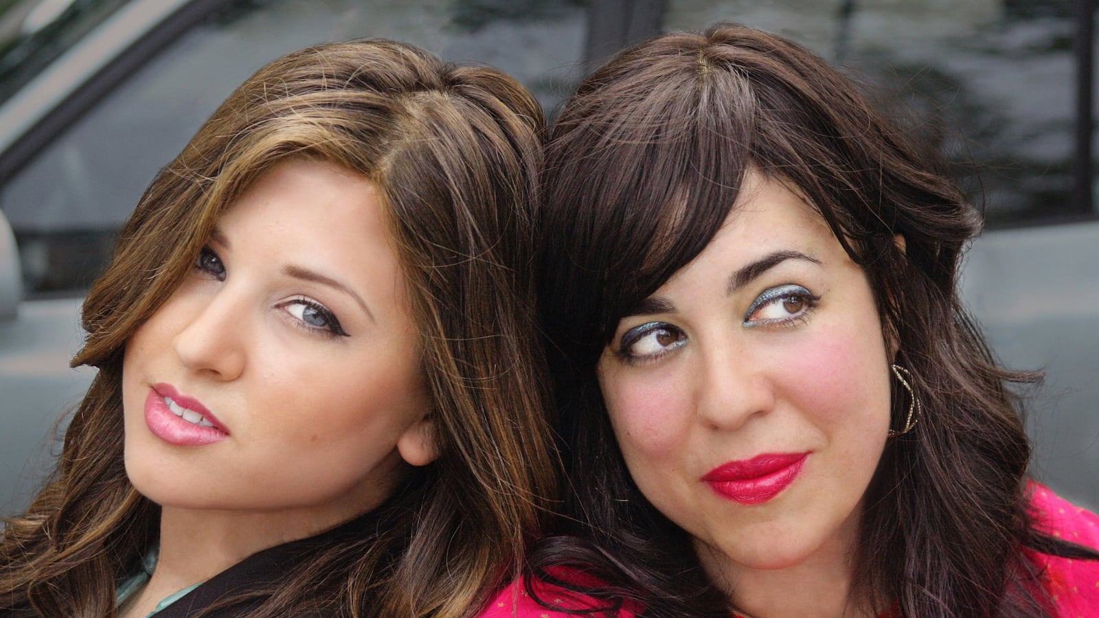 articles/2014/09/30/the-sisterhood-of-bulletproof-stockings-it-s-ladies-night-for-hasidic-rockers/140929-shire-bulletproof-tease_ojyrwp