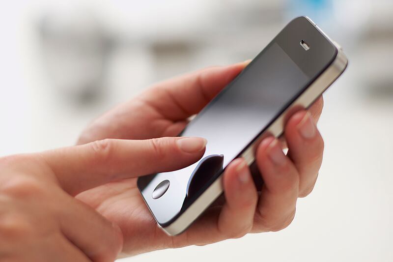 articles/2013/02/12/siri-s-new-stepbrother-winston/130212-winston-app-schlinkert-tease_si70j9