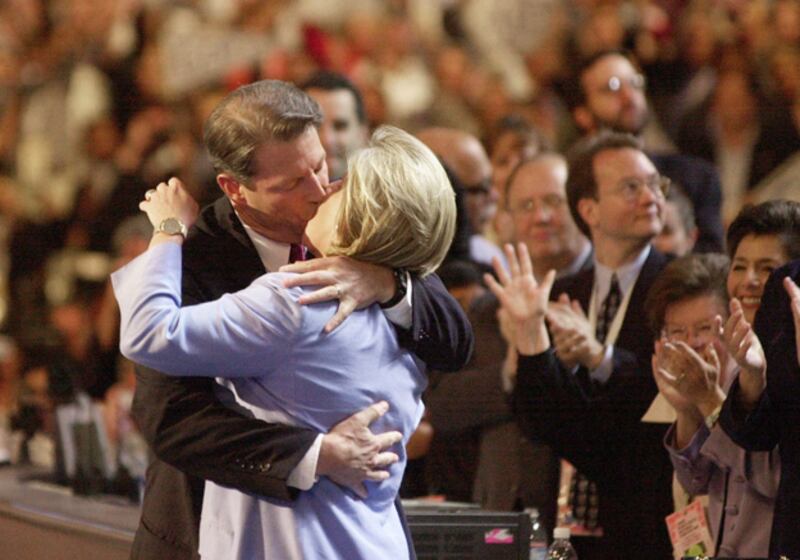 galleries/2010/06/01/al-and-tipper-through-the-years/al-and-tipper-gore---8_zqjn4l