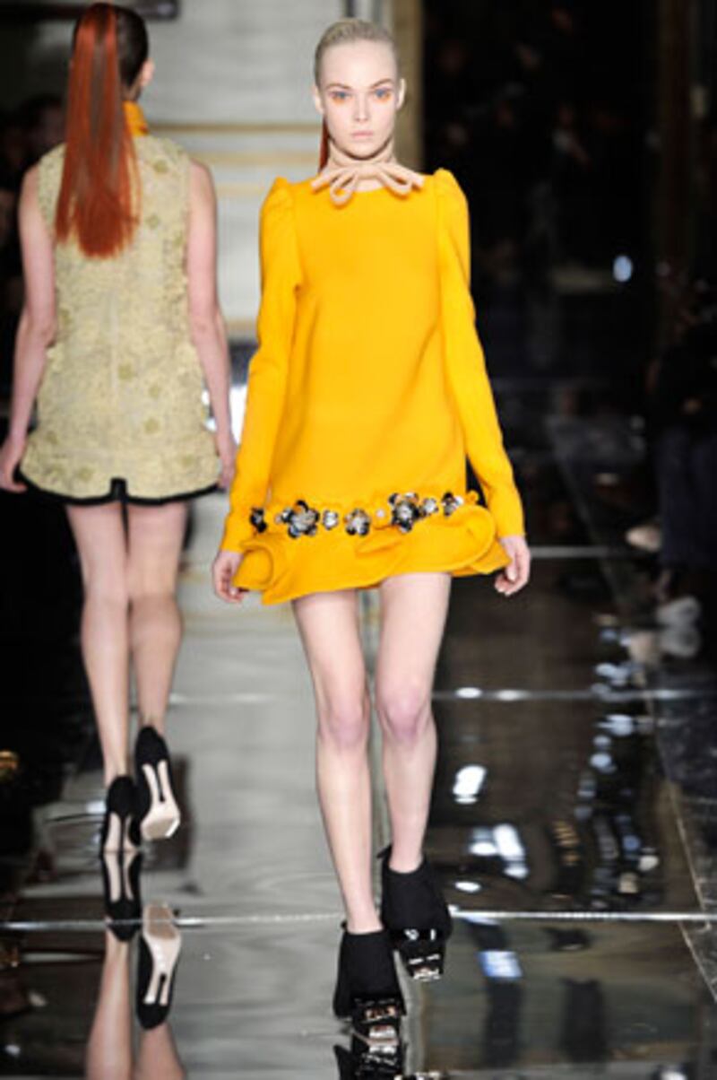 galleries/2010/03/11/paris-fashion-week/paris-fashion-week---miu-miu_vjzupg