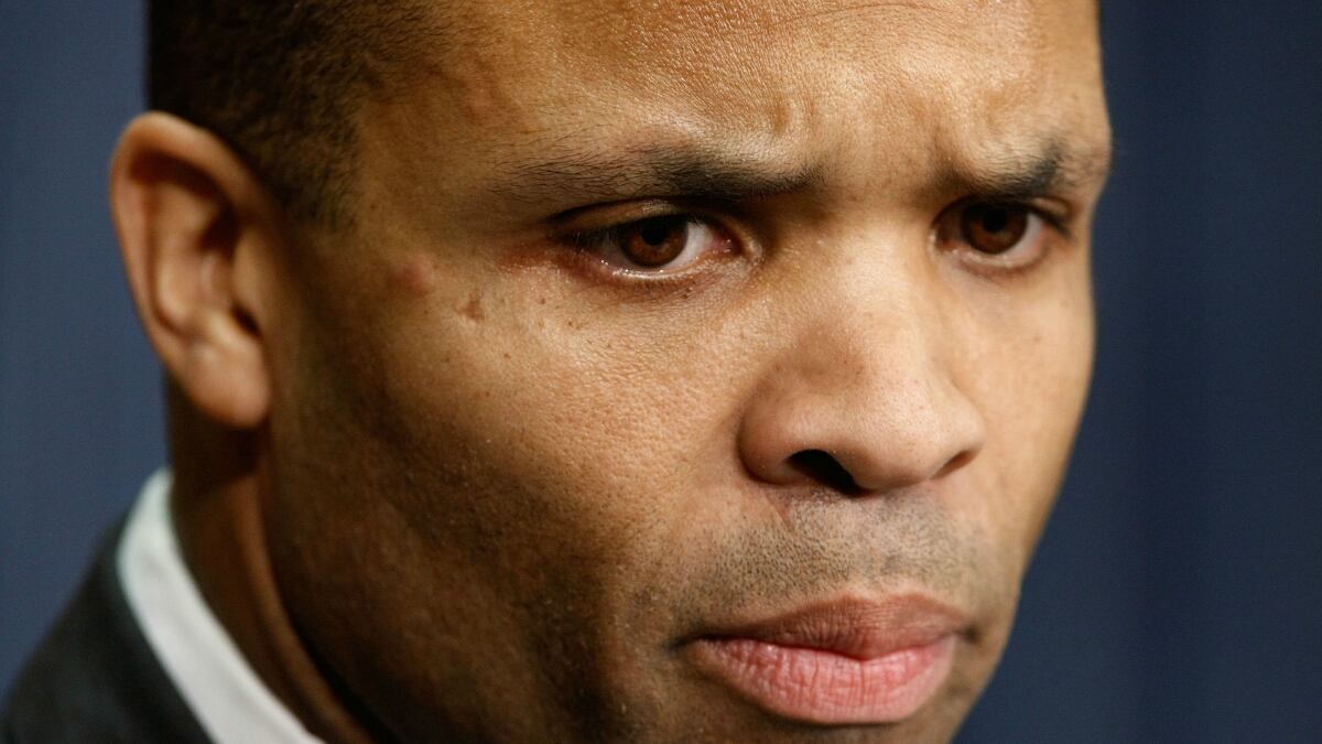 cheats/2012/08/13/jesse-jackson-jr-bipolar/jesse-jackson-treatment-cheat_s0igfz