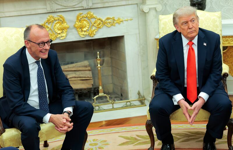 Friedrich Merz (L) and Donald Trump (R)