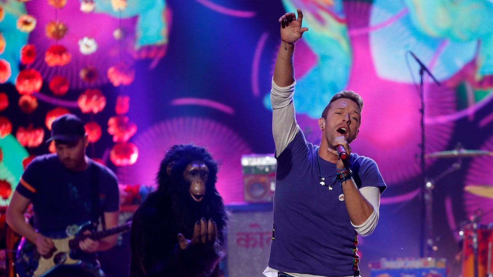 cheats/2015/12/03/coldplay-to-play-super-bowl-50-halftime/151203-coldplay-cheat_dheyd7