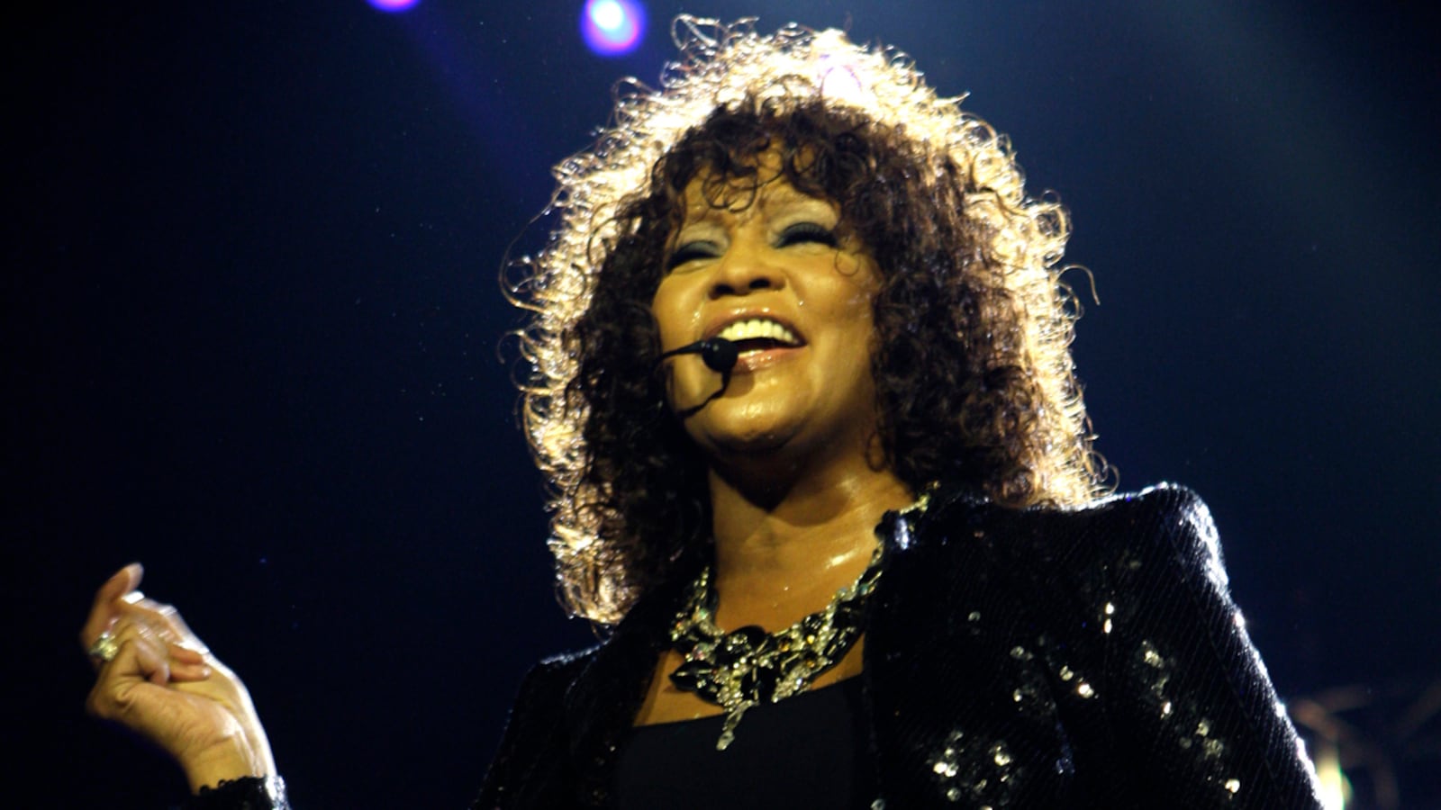 cheats/2012/04/11/police-conclude-houston-death-probe/whitney-houston-autopsy-cheat_yiobao