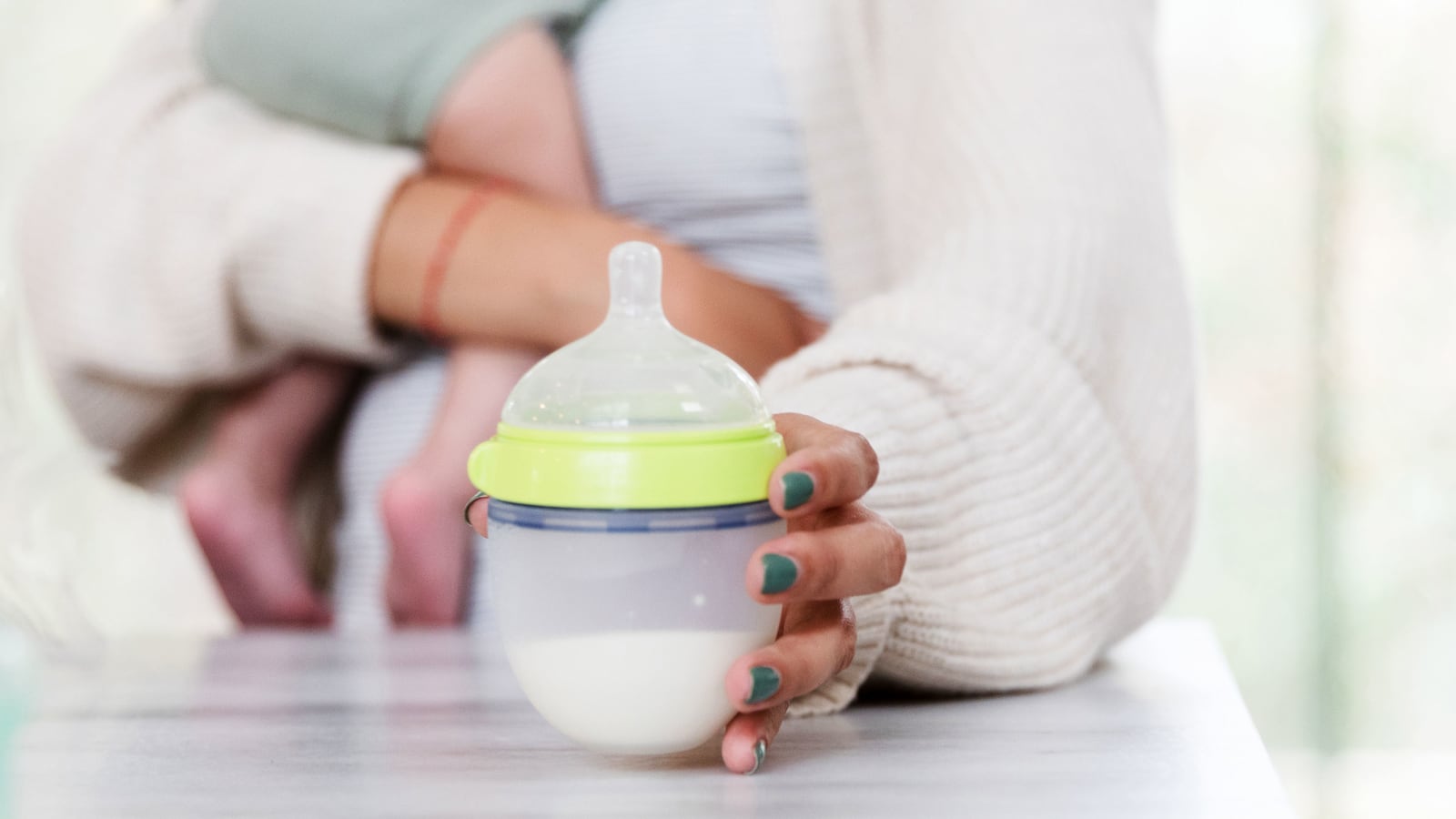 200729-baby-formula-tease_wbzvnj