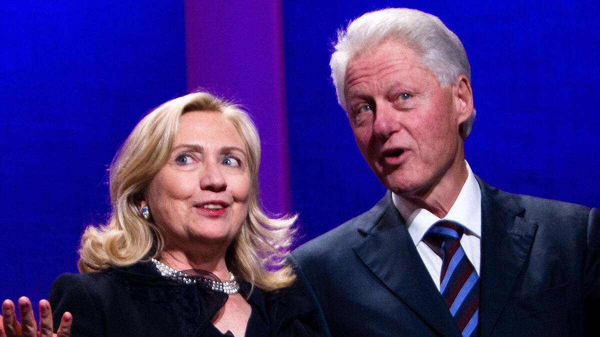 articles/2011/12/30/bill-clinton-vs-obama-democrats-need-to-go-centrist-for-2012/clinton-way-schoen-tease_sdjsri