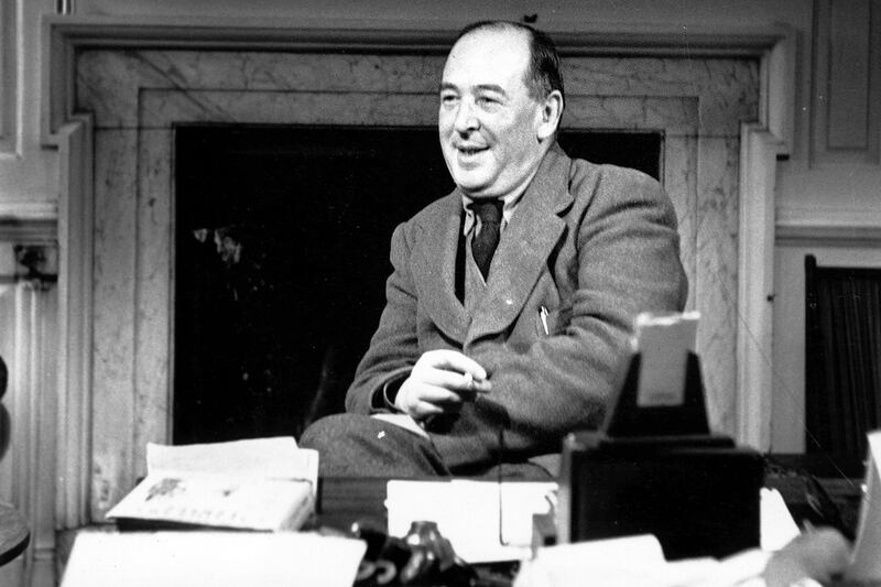 galleries/2012/01/28/20-brits-who-refused-knighthood-and-other-honors-photos/KNIGHT-15-CS-Lewis_ylwjam