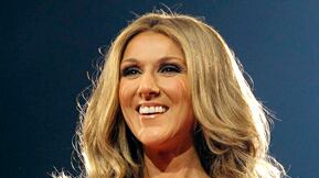 cheats/2009/08/18/celine-dion-pregnant-at-41/celine-dion_rogbx8