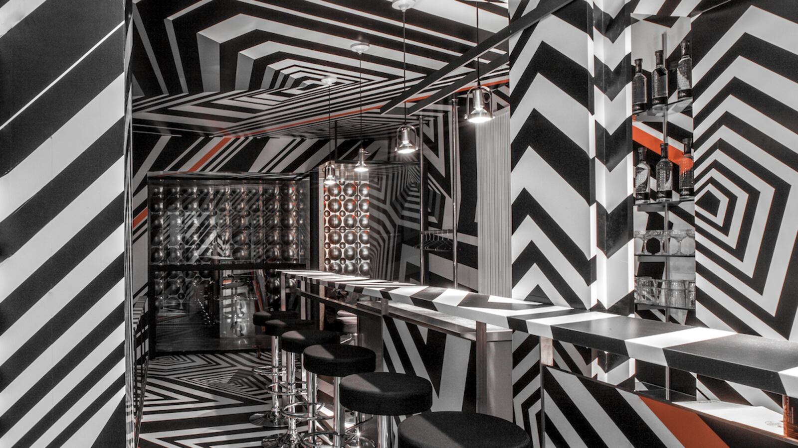 articles/2013/06/25/tobias-rehberger-in-the-hotel-americano-is-the-daily-pic-by-blake-gopnik/bar-daily-pic_kf5fet