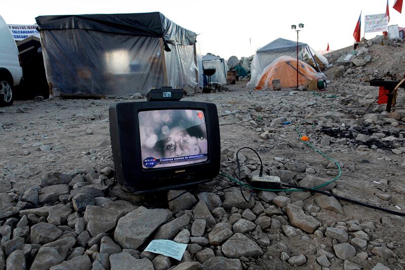 galleries/2010/12/29/the-year-in-pictures-2010/year-in-pictures---miners_149902_lesoif
