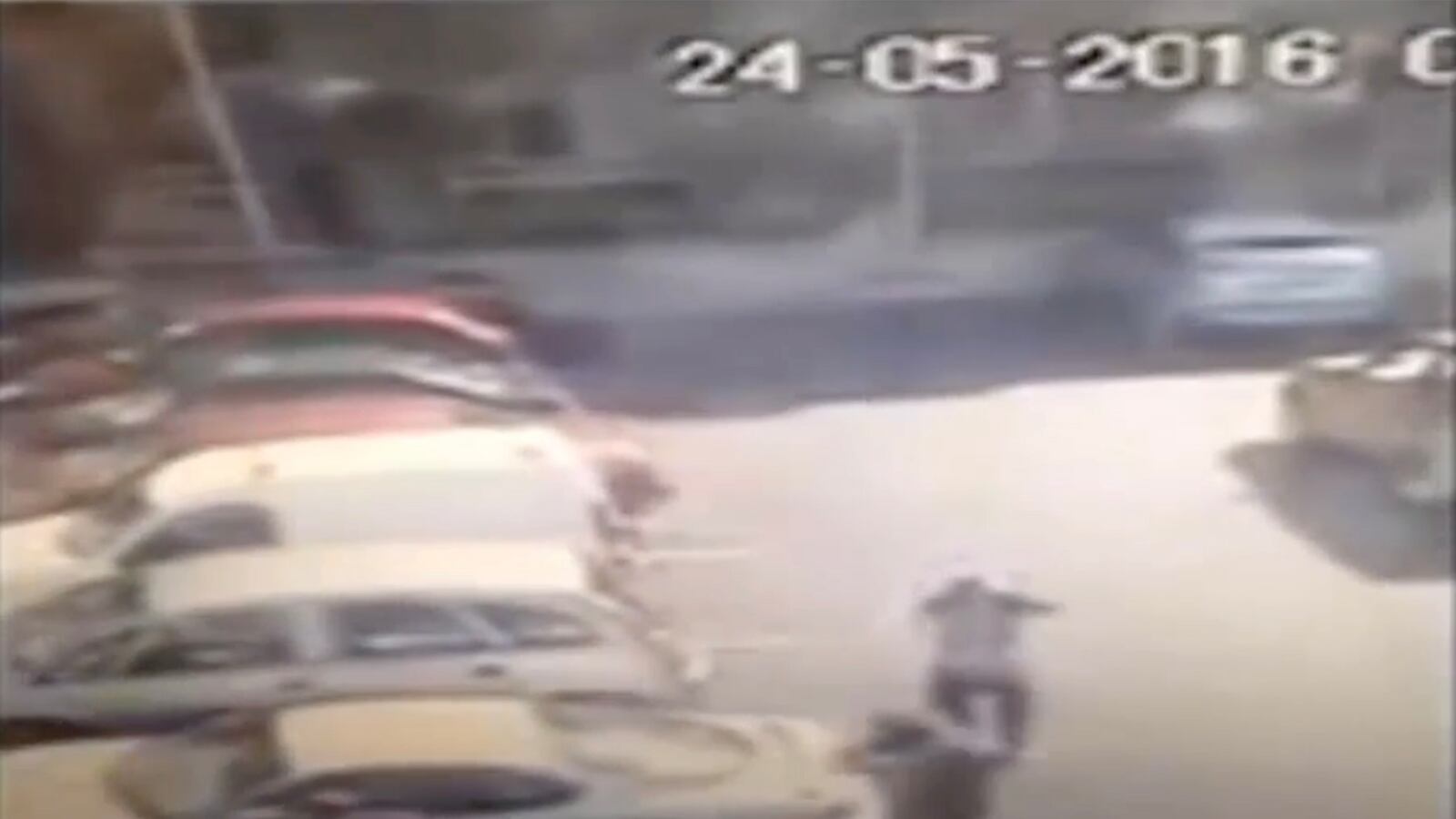 articles/2016/05/25/dublin-shocked-by-gangster-killing-video/160525-sykes-Gareth-Hutch-murder-tease_eh4pxe