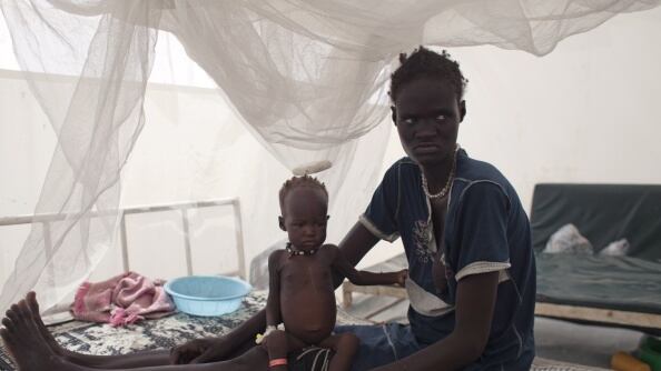 articles/2014/10/31/there-was-no-food-no-more-water-lilies/141031-wells-sudan_upjm3p