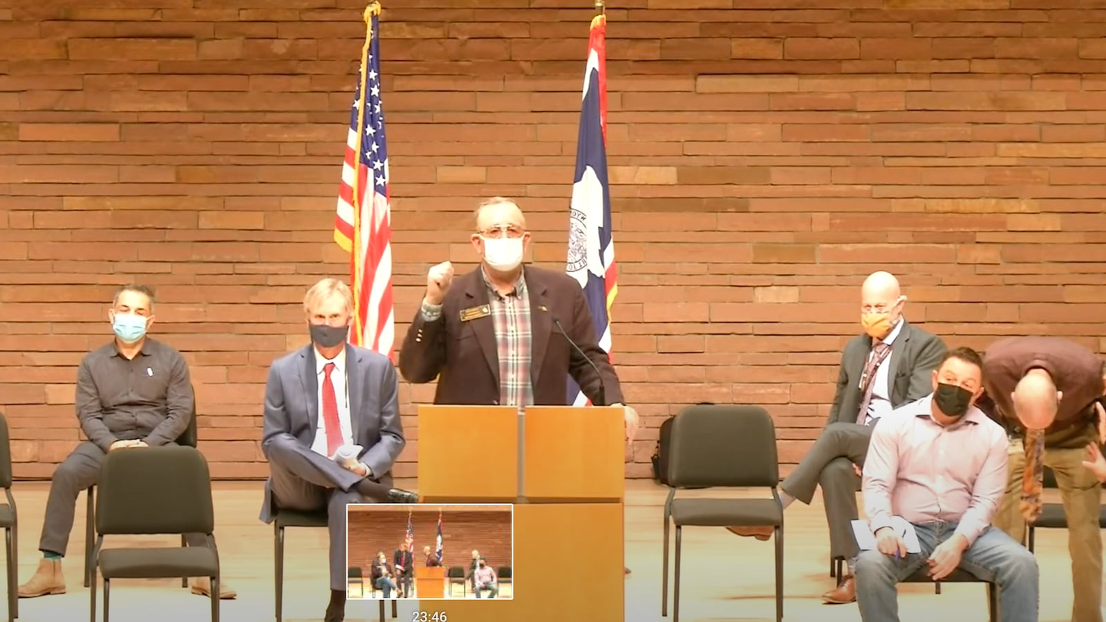 Screen_Shot_2020-11-03_at_12.31.41_PM_swixn4