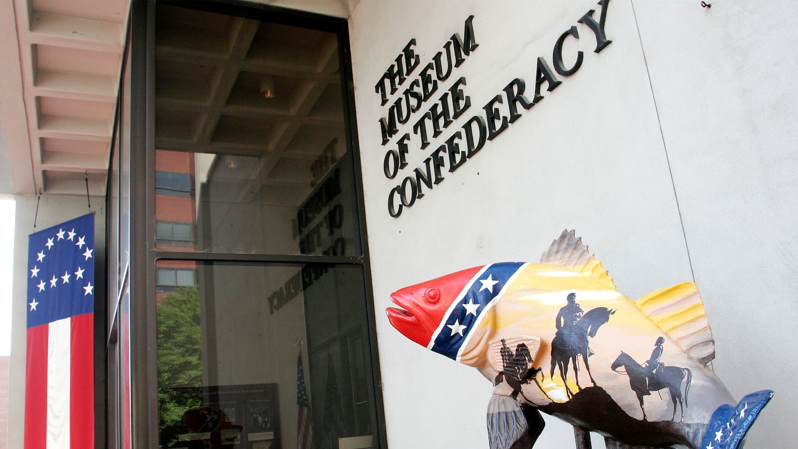 articles/2016/10/29/this-museum-isn-t-confederate-enough-for-these-losers/161028-levin-new-museum-tease_r7oc9v