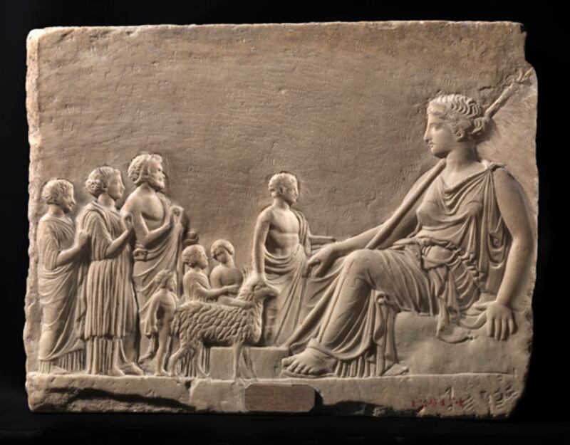 galleries/2012/02/12/aphrodite-and-the-gods-of-love-photos/votive-relief-with-aphrodite-and-devotees_z0tayb