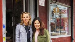 articles/2009/10/13/tory-burch-on-empowering-women-through-microfinance/tory-burch_55886_hr0jbe