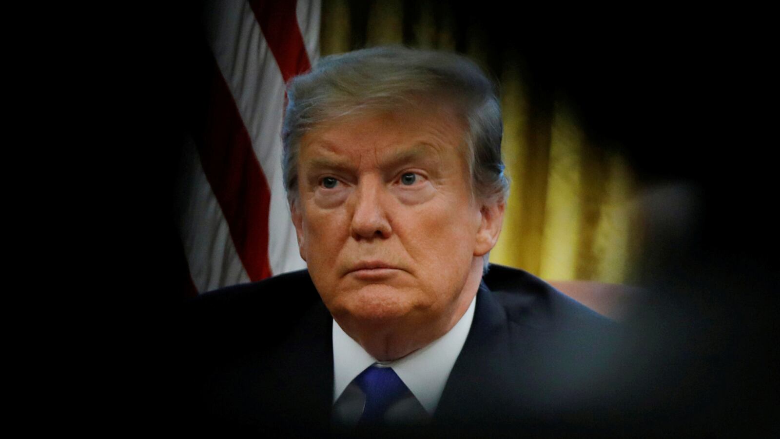 190225-trump-emergency-officials-condemnation-cheat_zc4dr6