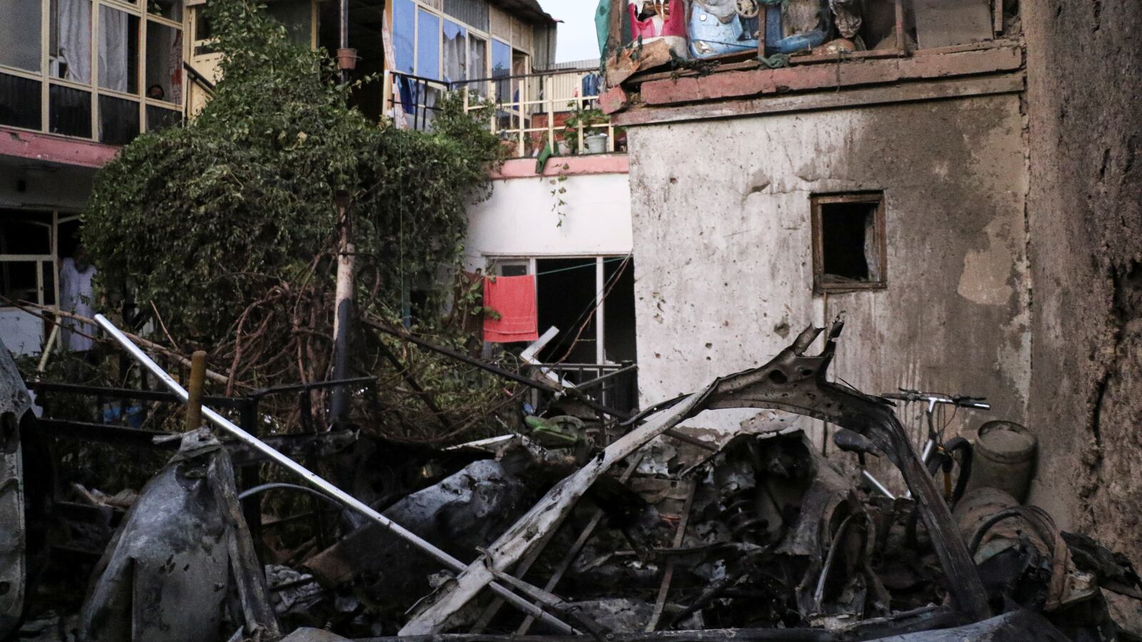 2021-08-29T161000Z_932274323_RC24FP9QCUU4_RTRMADP_3_AFGHANISTAN-CONFLICT_kg96o0