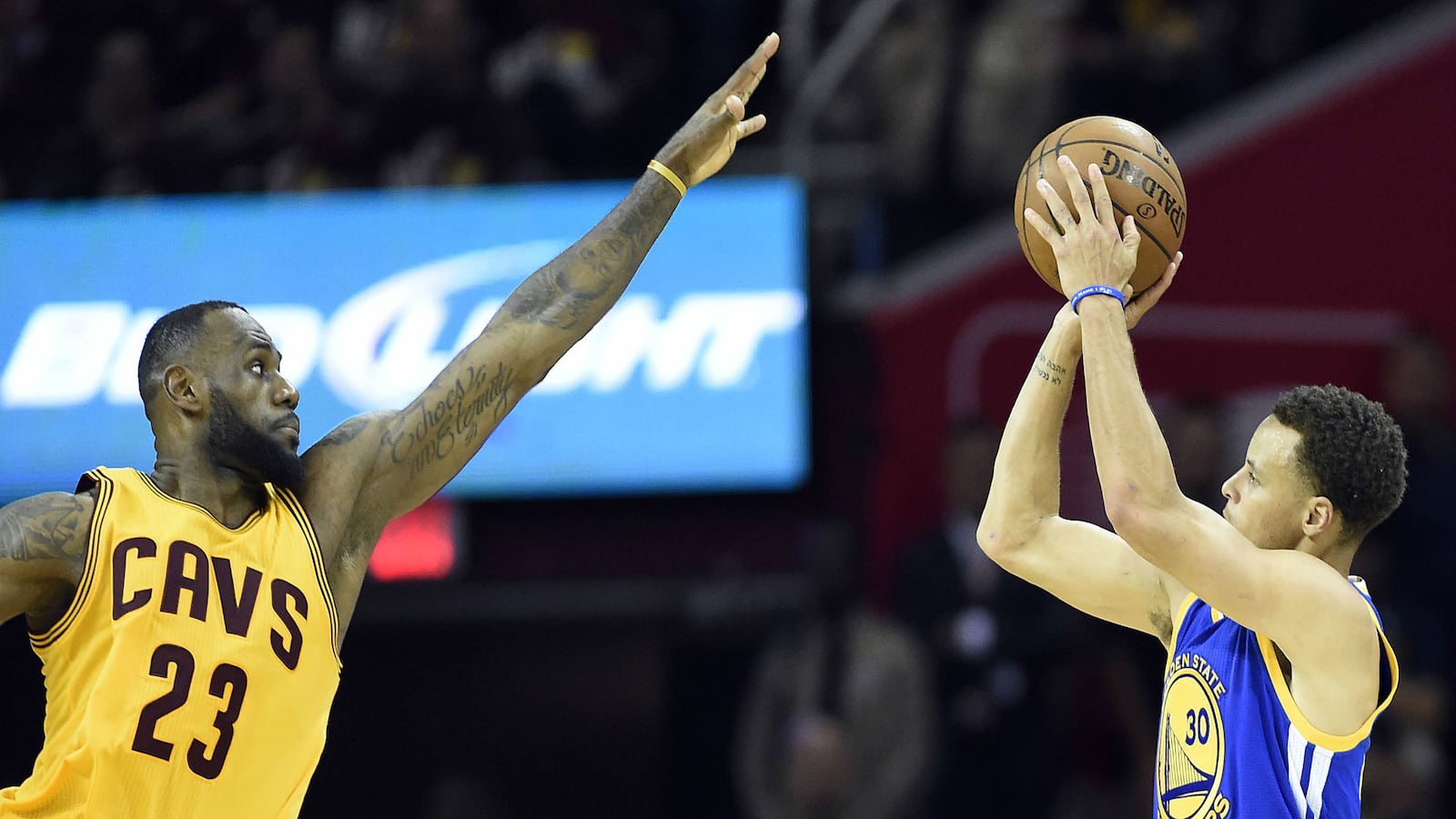 cheats/2015/06/09/cavs-beat-warriors-96-91-in-game-3/150609-nba-finals-cavs-warriors-cheat_eeswvq