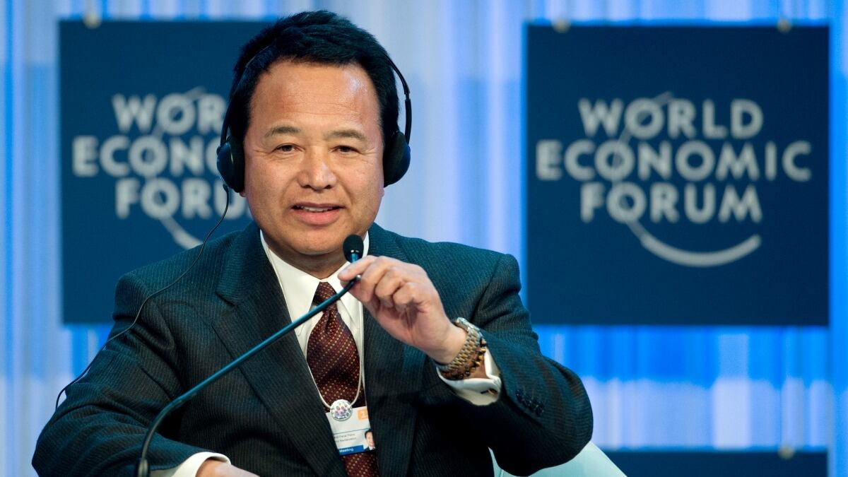 cheats/2013/01/26/japan-responds-to-critics-at-davos/japan-davos-cheat_nufsfu