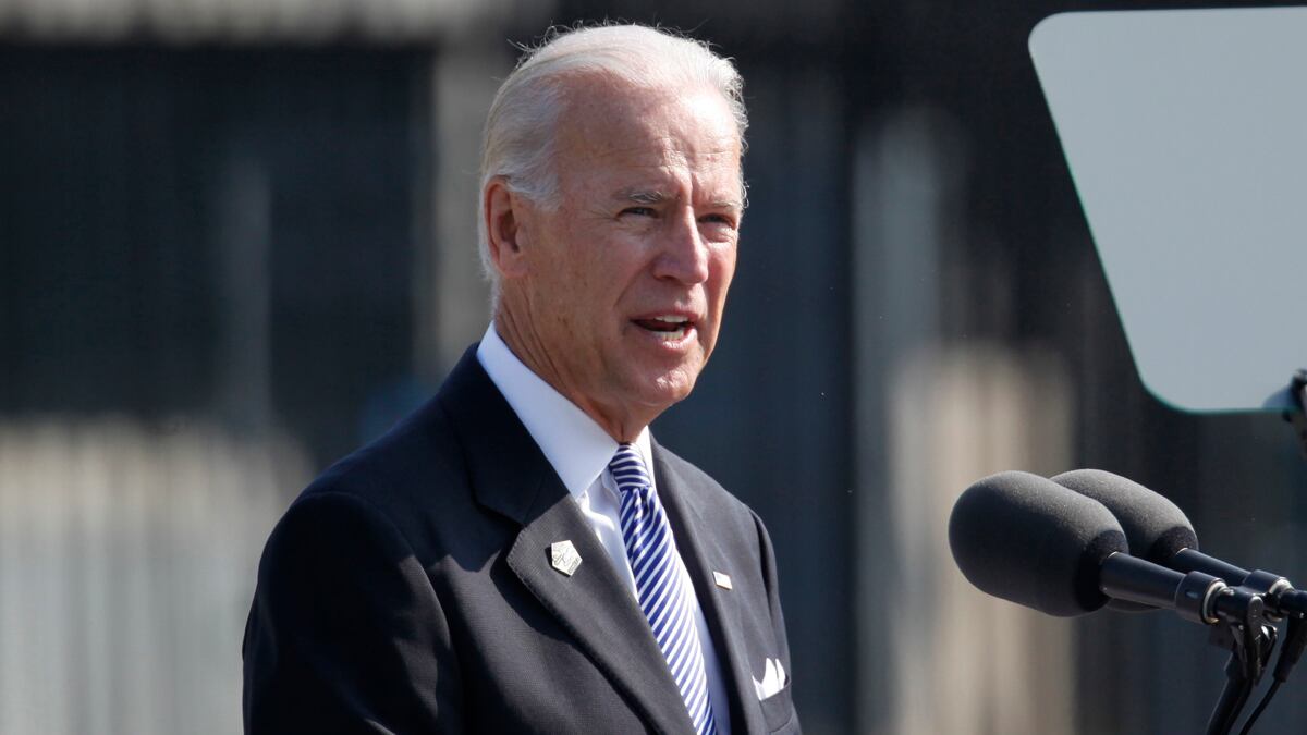 cheats/2011/09/11/biden-i-know-what-it-s-like/joe-biden-memorial-cheat_pwyltm