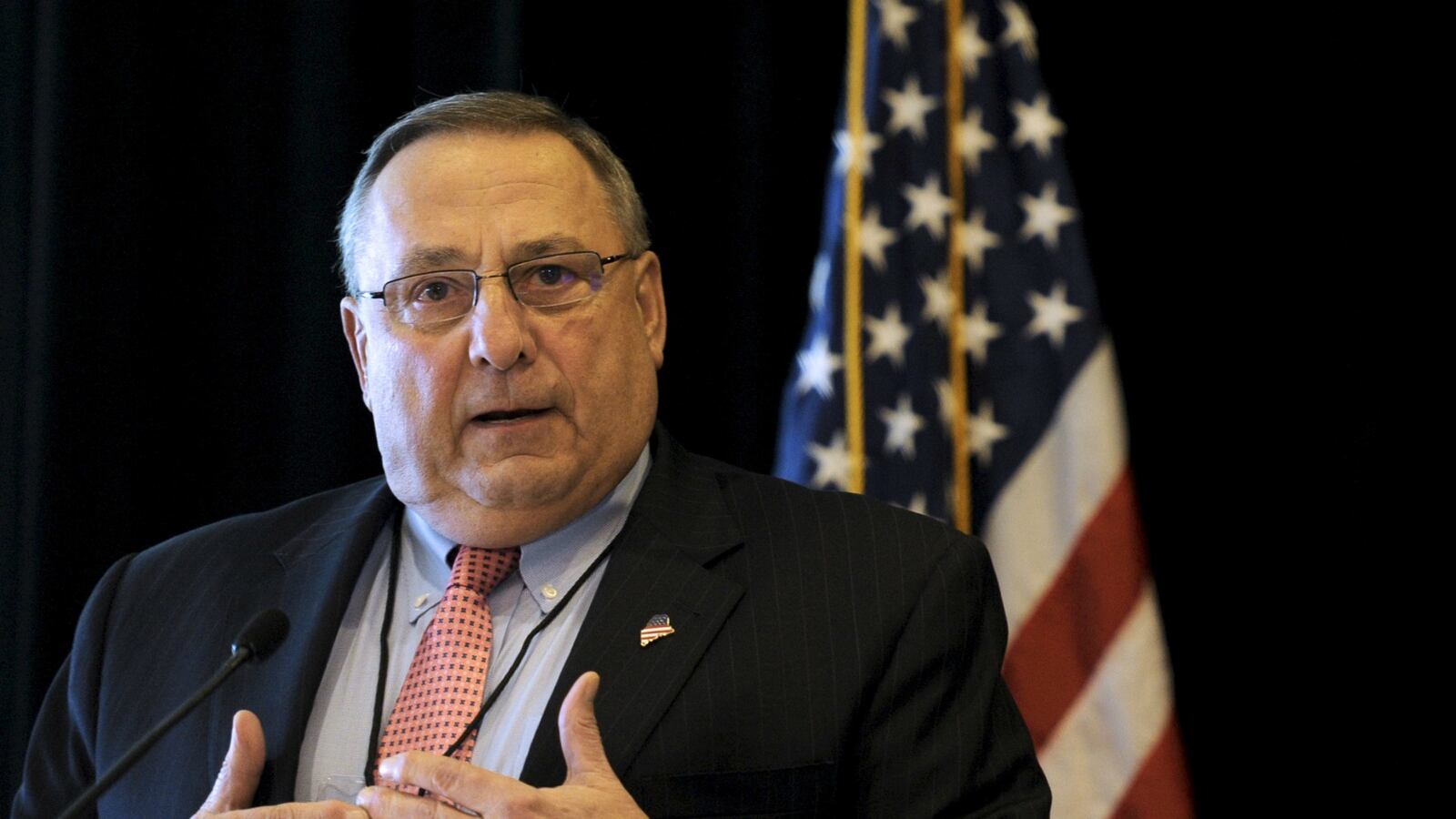 cheats/2016/08/31/paul-lepage-i-m-not-speaking-to-the-press-ever-again/160831-paul-lepage-cheat_e9q1rl